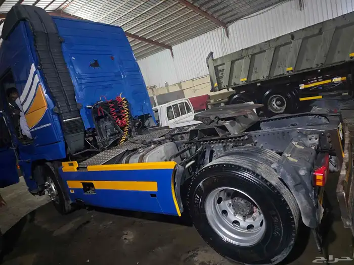 رأس فولفو 2008 5