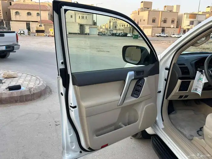 للبيع برادو 6 سلندر وكاله 12