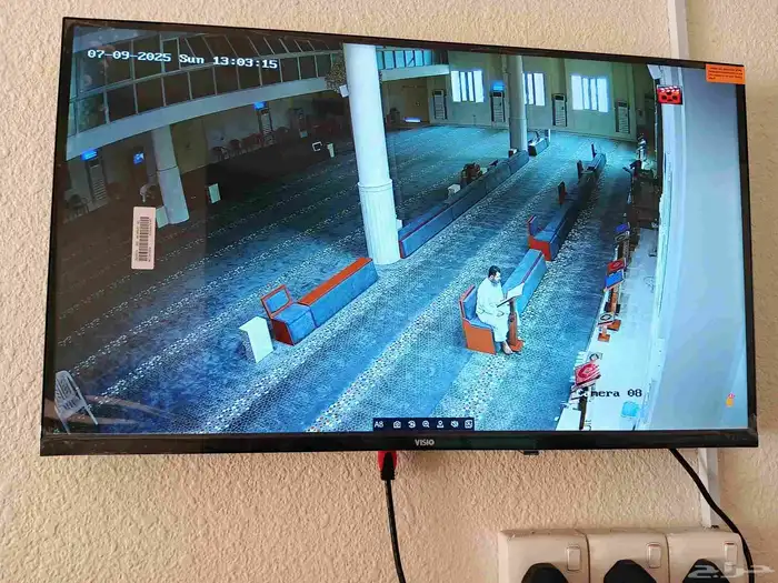 اربع كميرا اتنين ميجا مع التركيب و كل اغراض 2250 2