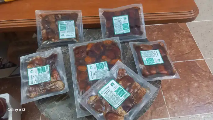 تمور للبيع 0