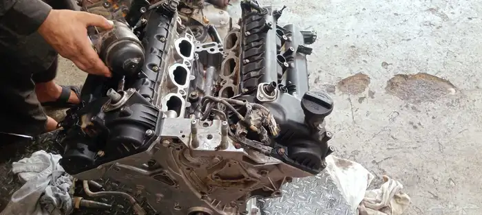 مكينة كيا كرنفال سرينتو ازيرا كدينزا 1