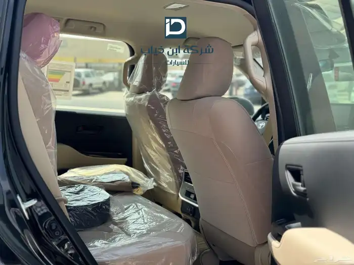 تويوتا لاندكروزر GXR 2025 خليجي بنزين تنفس طبيعي 2
