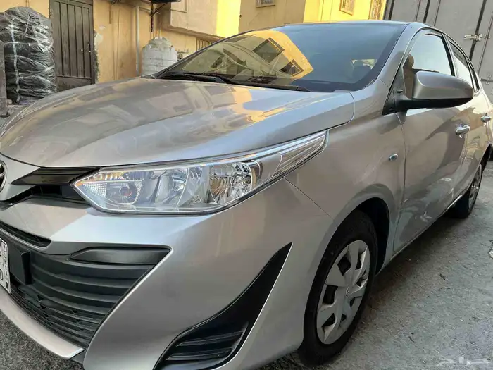 Running 102879 km. Good Condition 3