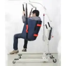 رافعة كهربائية متنقلة لذوي الإعاقة الحركية 1