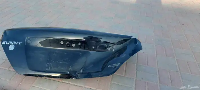 شنطة نيسان صني موديلات من 2016 وفوق . أصلية . بها ضربة خفيفة 0