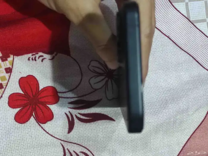 ايفون 15العادي 2