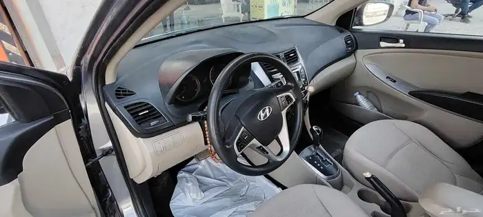 اكسنت 2016 للبيع فل فتحة جنوط بلوتوث 7