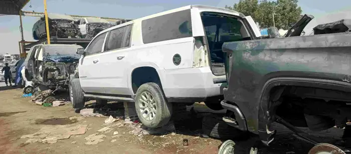 جموس وهيلكسات وهوندا اكرد ولكزاس 3