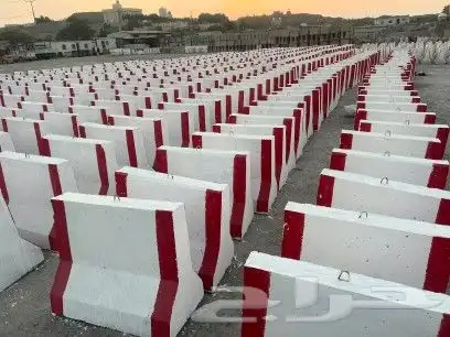 قواعد خرسانية وحواجز 17