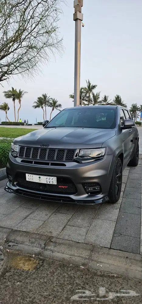 جيب جراند شروكي محرك هيمي معروف 475 حصان ماشاء الله 1