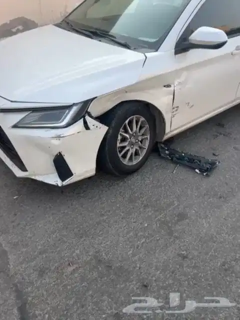 مركز مشهور سمكره والدهان السيارات قويزه  جده_lلان 1