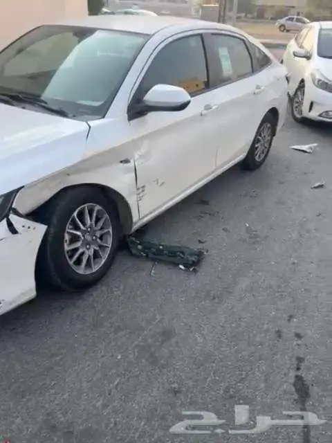 مركز مشهور سمكره والدهان السيارات موقع جده قويزه 2