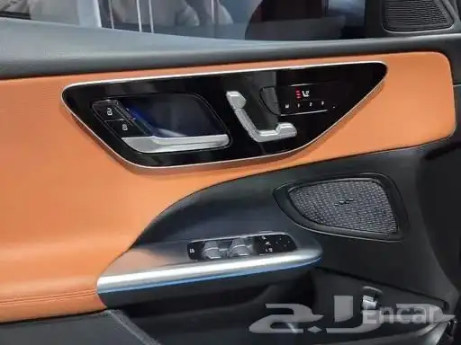 مملوكة لدي العصيمي قيد الشحن _ مرسيدس C200 _ 2023 9