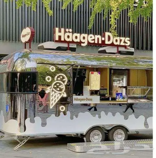 تنفيذ لوحات الحروف الضوئية والبارزة لسيارة طعام food truck 15