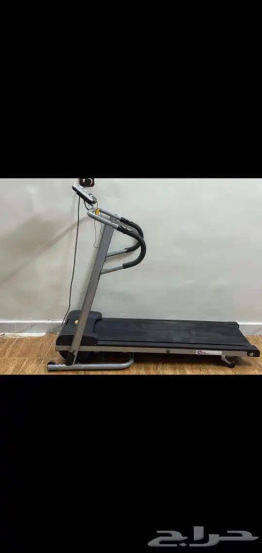 جهاز مشي وجري كهربائى منزلي شبه جديد 0