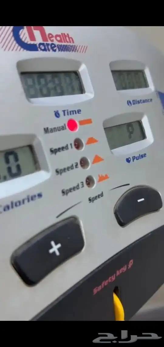 جهاز مشي وجري كهربائى منزلي شبه جديد 6
