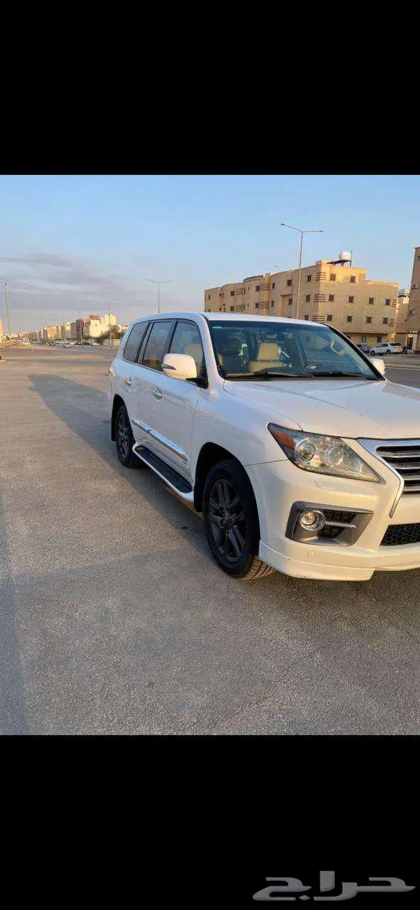 جيب لكزس LX570 2015 ماشي 394 قابل للزيادة 0