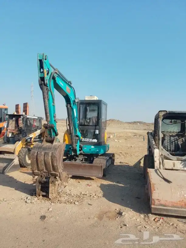 بوكلين صغير للايجار 1