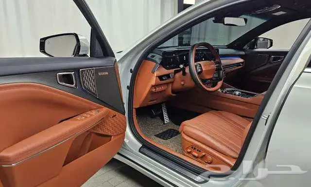 كيا - k8 - 2025 11