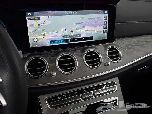 مرسيدس E350 2021 13