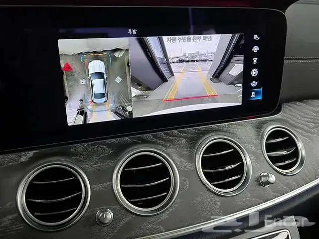 مرسيدس E350 2021 12