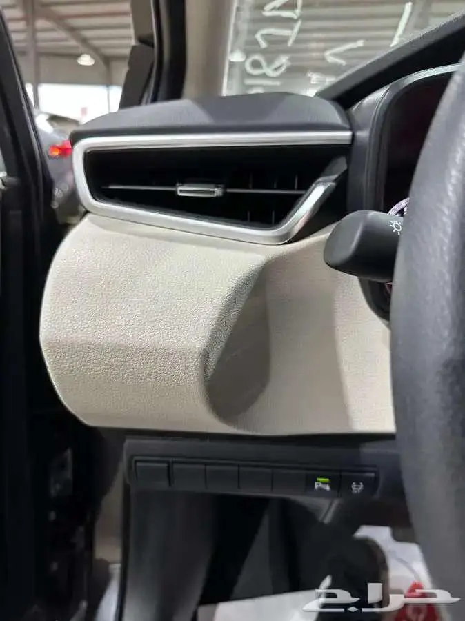 تويوتا كورولا جنوط ماكينة2.0 موديل 2025 16