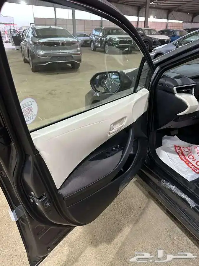 تويوتا كورولا جنوط ماكينة2.0 موديل 2025 9