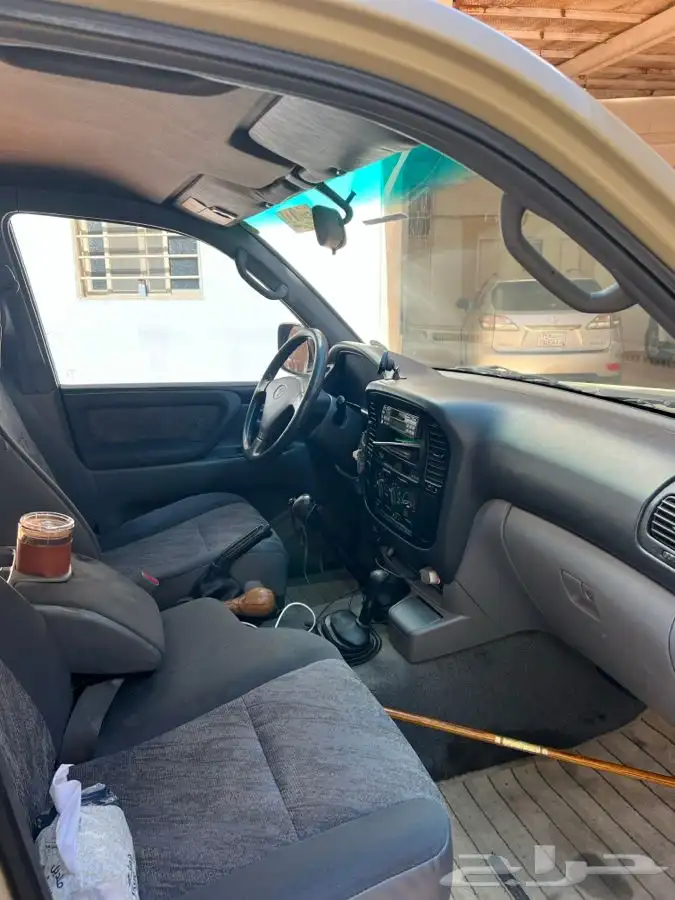 جيب لاند كروزر 2000 0