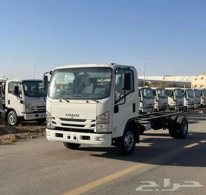 ايسوزه دينا استنادر 6طن موديل 2025 كاش وتمويل اقل الاسعار 3