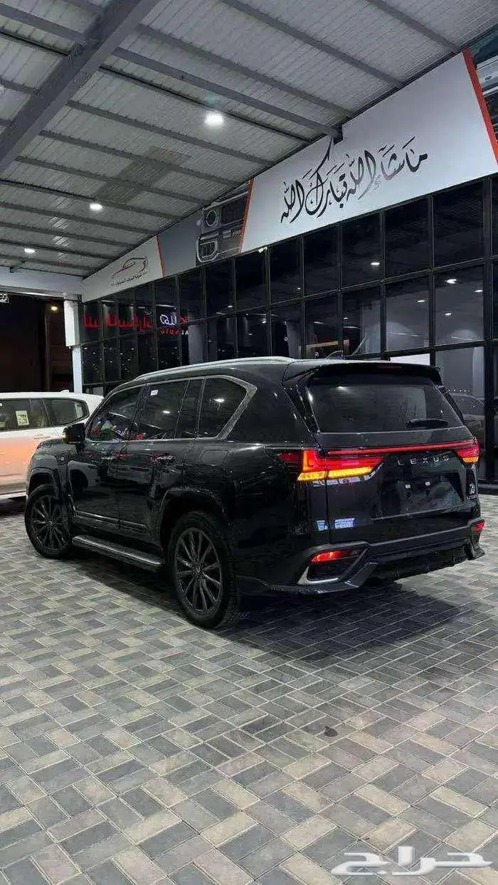 لكزسLX600 اف سبورت وارد الساير 2025 5