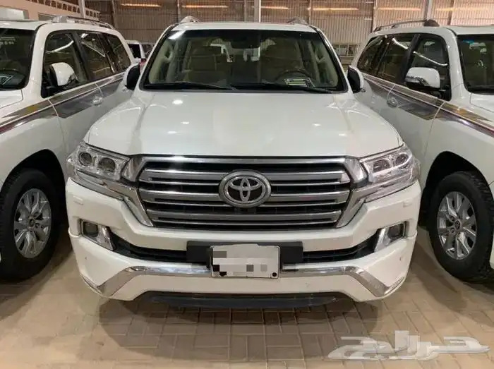 لاندكروزر GXR لؤلؤي 2016 0