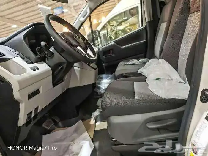 باص بضاعة ديزل توماتيك باب مفصلي 2025 4