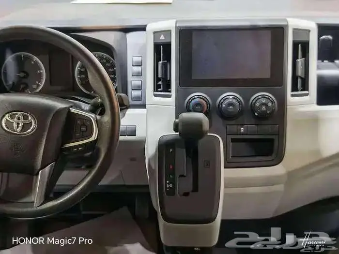 باص بضاعة ديزل توماتيك باب مفصلي 2025 9