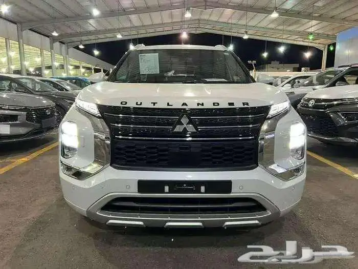 ميتسوبيشي اوتلاندر بريميوم 2025 (كاش-أقساط) 0