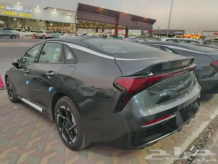 كيا KN 5 ستاندر مطور بنوراما بصمة موديل 2025 اوتو 1 3