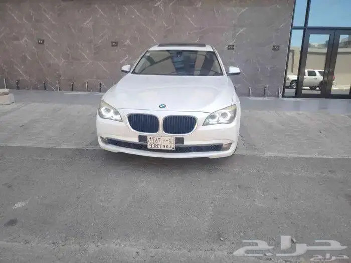 قمة النظافة بي ام 740 2011 3