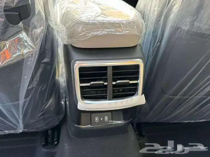 كيا كي 5 نص فل GLS موديل 2026 7