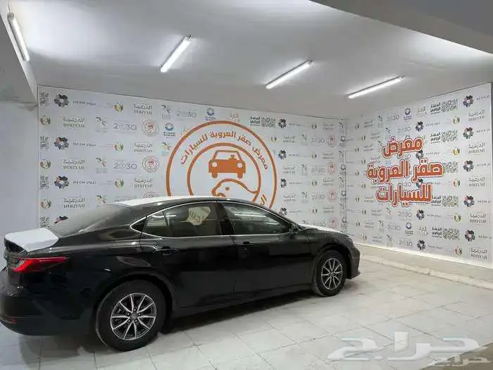 كامري 2025 E سعودي اسود ( اقساط بنوك ) او كاش 3