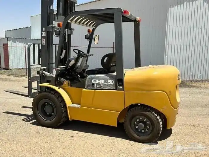 مطلوب 2 فوركلفت 5 طن للإيجار 3 اشهر بدون سواق موديل حديث 0