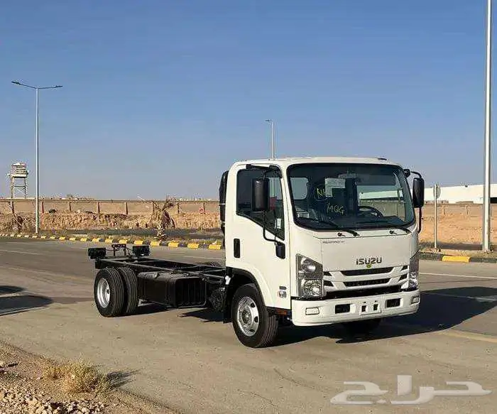 ايسوزه دينا استنادر 6طن موديل 2025 كاش وتمويل اقل الاسعار 1