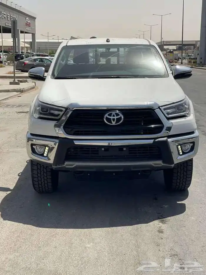 تويوتا هايلكس 2025 GLXS بريمي دبل فل كامل اتوماتيك كاش وبنك 11