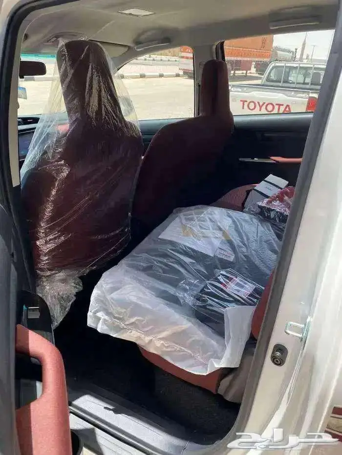 هايلكس غمارتين GLX بنزين 2025 كاش و اقساط 3