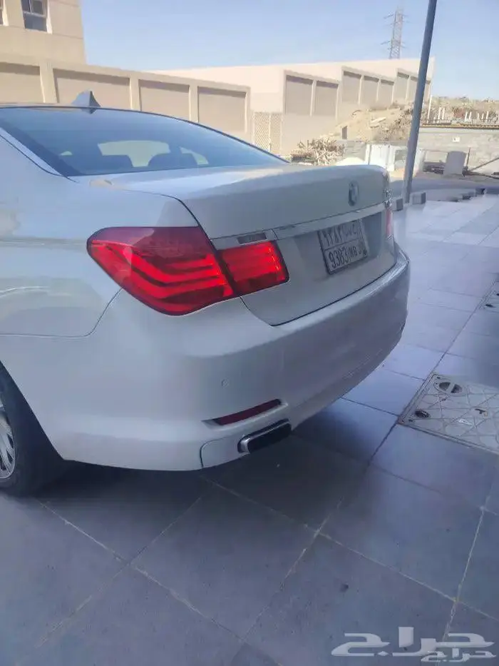 قمة النظافة بي ام 740 2011 6
