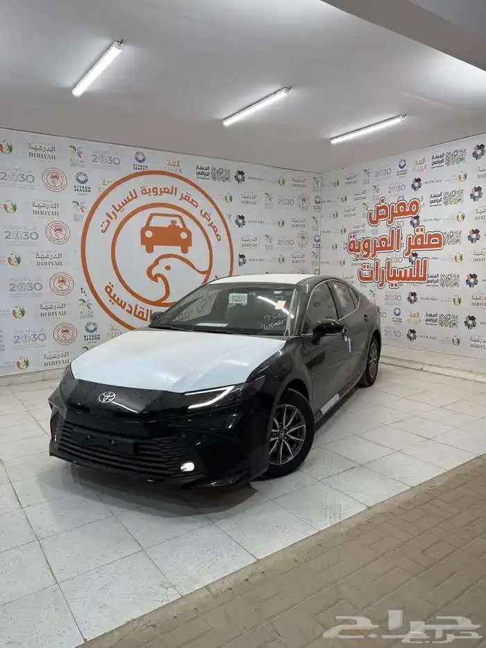 كامري 2025 E سعودي اسود ( اقساط بنوك ) او كاش 1