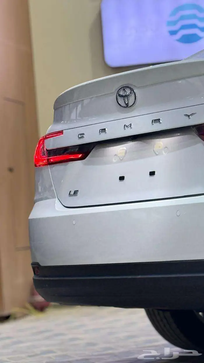 تويوتا كامري 2025 LE 18