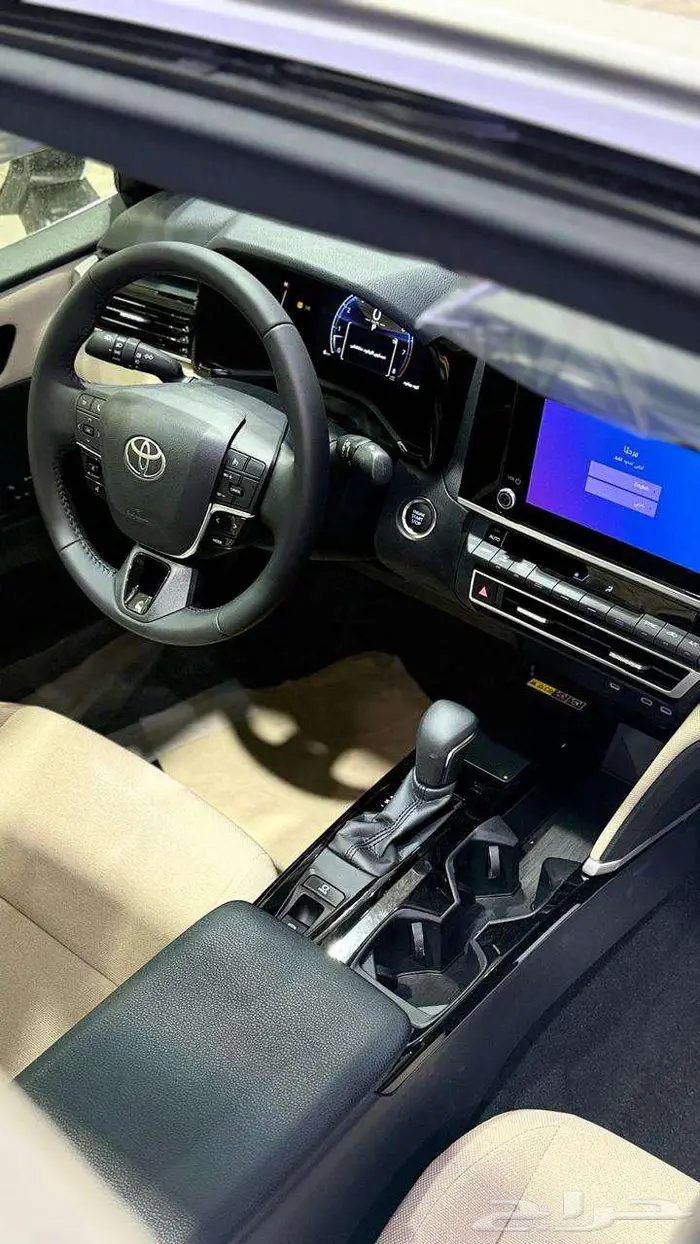 تويوتا كامري 2025 LE 11