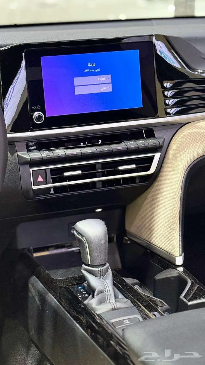 تويوتا كامري 2025 LE 17