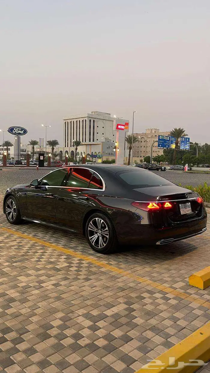 مرسيدس E200 موديل 2024 2