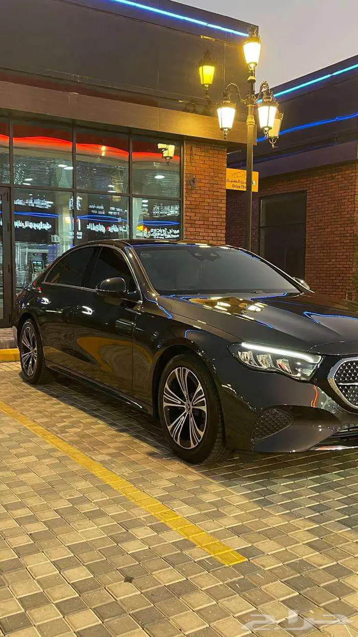 مرسيدس E200 موديل 2024 19