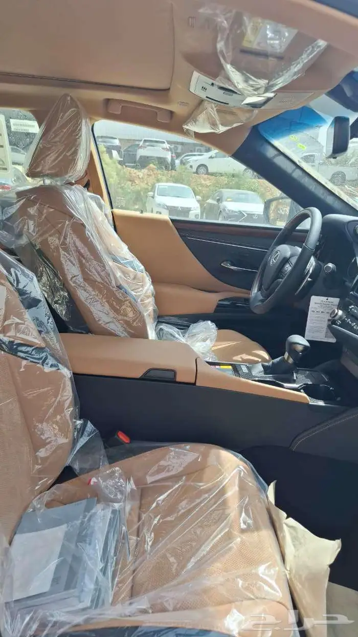 لكزس ES350 CC موديل 2025 - عروض الأقساط والكاش المميزه 6